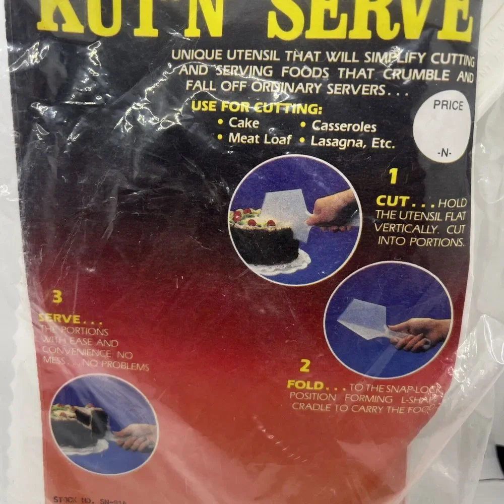 Vintage Kut 'n Serve Cake Server White Plastic Set Of 4 In‎ A Package